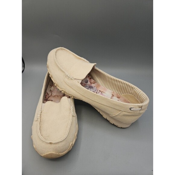 Sketchers Canvas 8.5 Beige Slip-on Relaxed Fit Memory Foam Bikers Pedestrian - Picture 8 of 11
